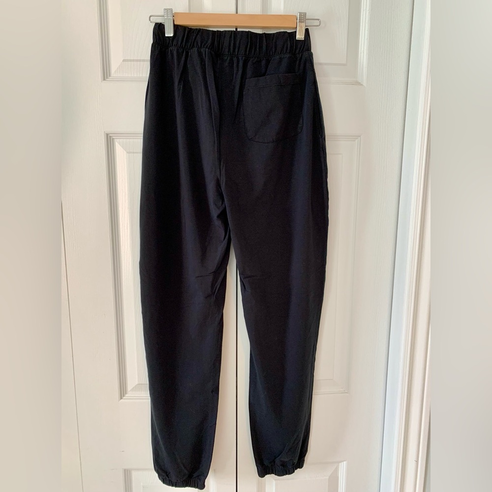 Paper Label Joggers - Picture 2 of 4